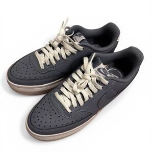 Nike Women’s Low-Top platform Sneakers in ashen slate and white